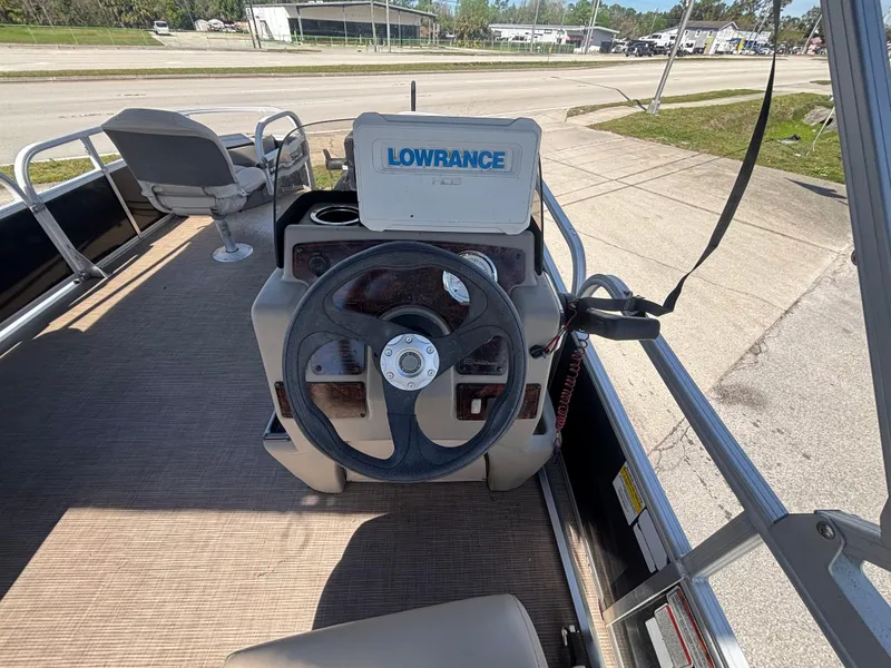 Slide: The Image of 2020 Sun Tracker Bass Buggy 18 DLX boat with Lowrance navigation system. - 15