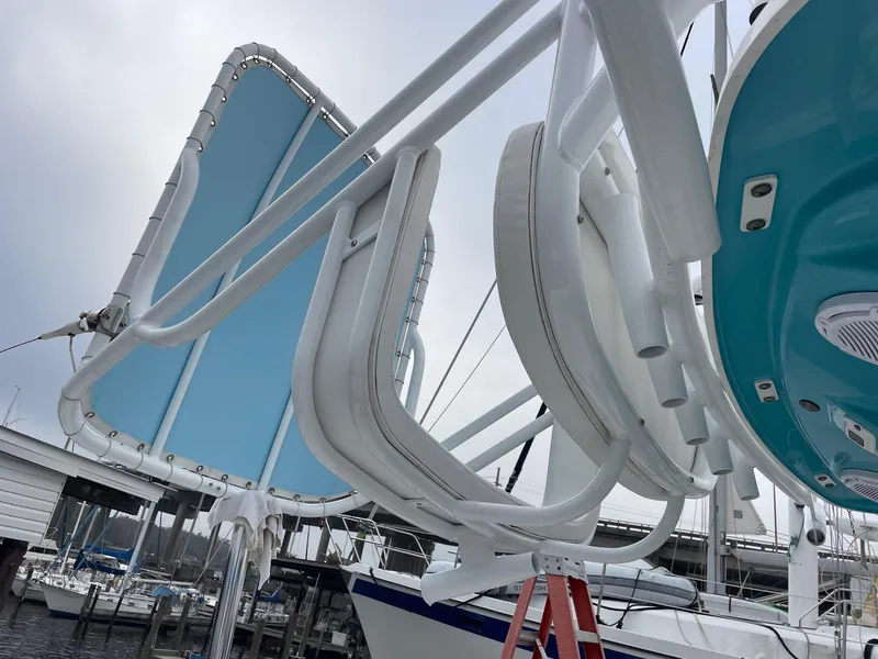 Slide: The Image of Everglades 355 Center Console 2016 - 116