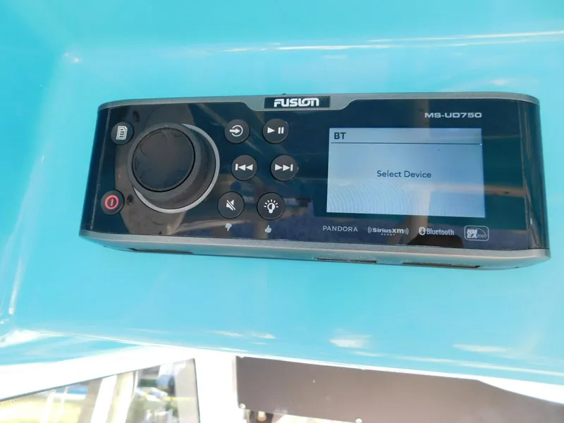 Slide: The Image of Everglades 355 Center Console 2016 - 61