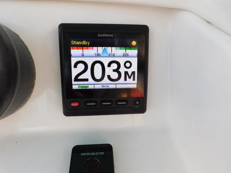 Slide: The Image of Everglades 355 Center Console 2016 - 85