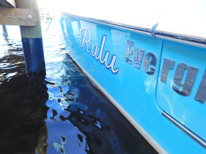 Slide: The Image of Everglades 355 Center Console 2016 - 89