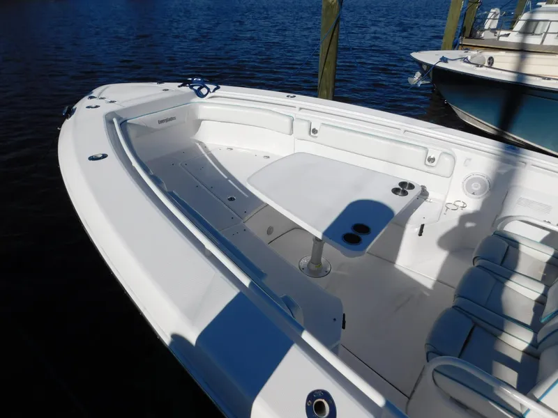 Slide: The Image of Everglades 355 Center Console 2016 - 91