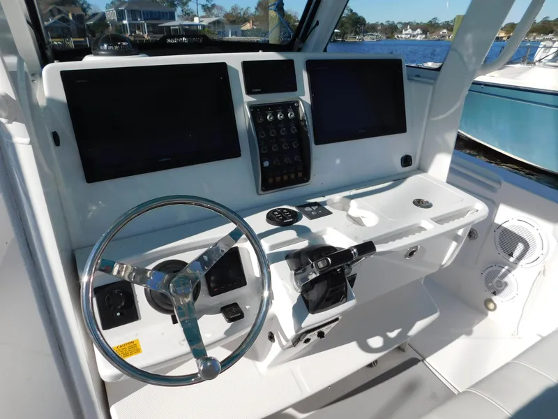 Slide: The Image of Everglades 355 Center Console 2016 - 99