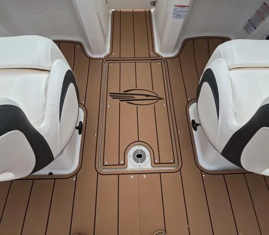 Slide: The Image of Chaparral 21 SSI OB In Stock trailer included 2025 - 19