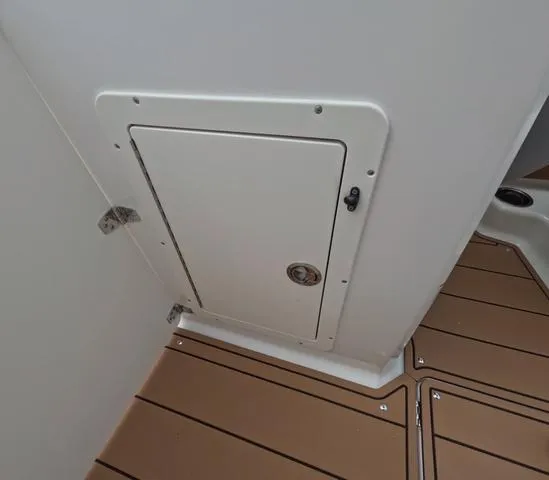 Slide: The Image of Chaparral 21 SSI OB In Stock trailer included 2025 - 25