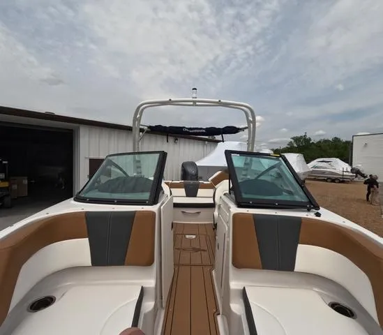 Slide: The Image of Chaparral 21 SSI OB In Stock trailer included 2025 - 33