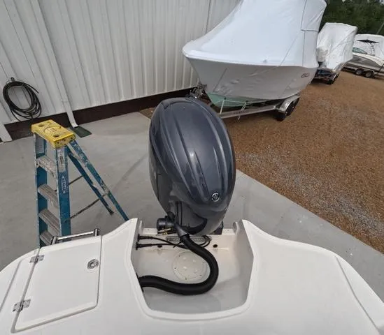 Slide: The Image of Chaparral 21 SSI OB In Stock trailer included 2025 - 39