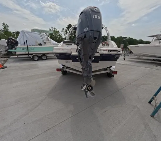 Slide: The Image of Chaparral 21 SSI OB In Stock trailer included 2025 - 7