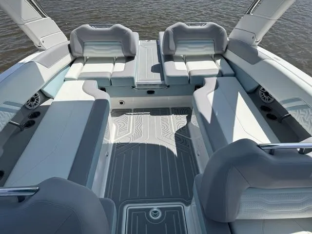 Slide: The Image of Regal LS6 2025 - 12