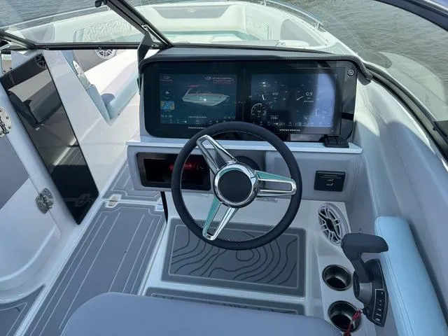 Slide: The Image of Regal LS6 2025 - 15