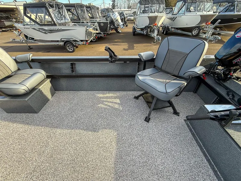 Slide: The Image of Alumaweld Super Vee 2024 - 14