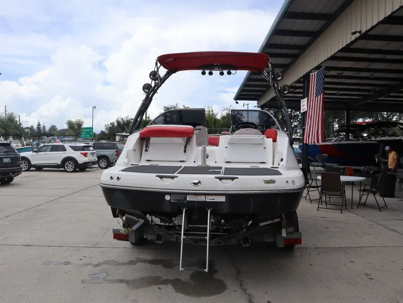 Slide: The Image of Sea-Doo 210 Wake 2012 - 5