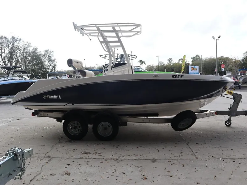 Slide: The Image of Yamaha 210 FSH 2021 - 4