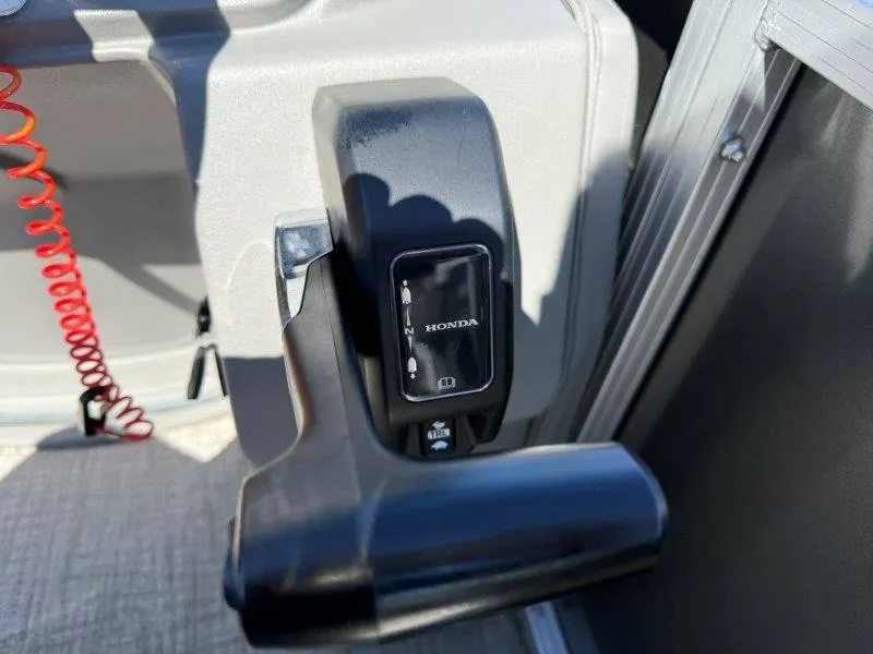 Slide: The Image of Tahoe LTZ VRB 2485 2022 - 53