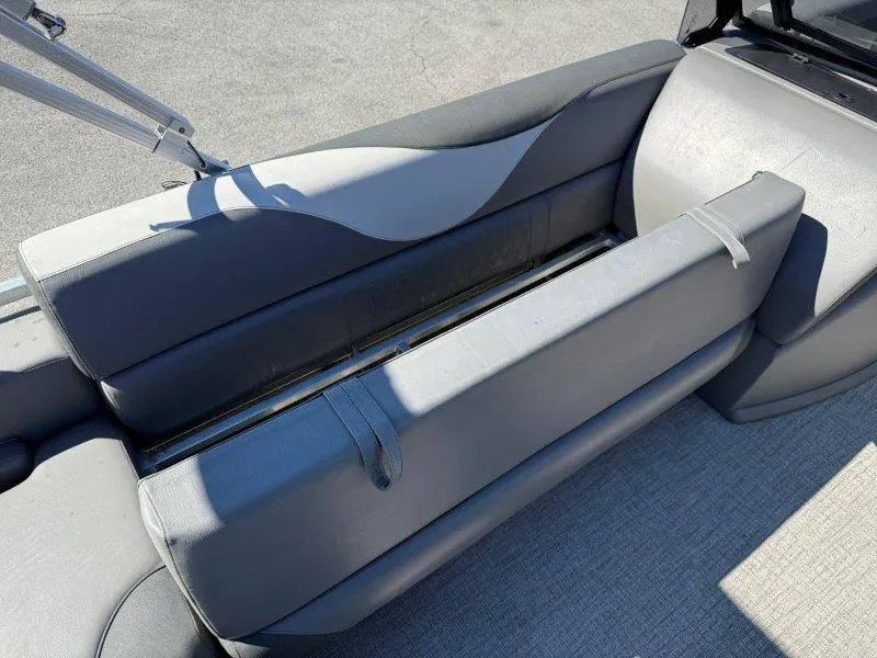 Slide: The Image of Tahoe LTZ VRB 2485 2022 - 56