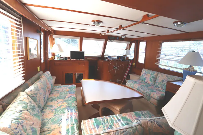 Slide: The Image of DeFever 44 Trawler 1985 - 58