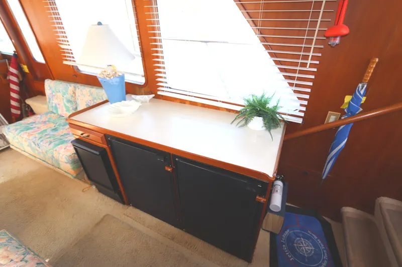 Slide: The Image of DeFever 44 Trawler 1985 - 59