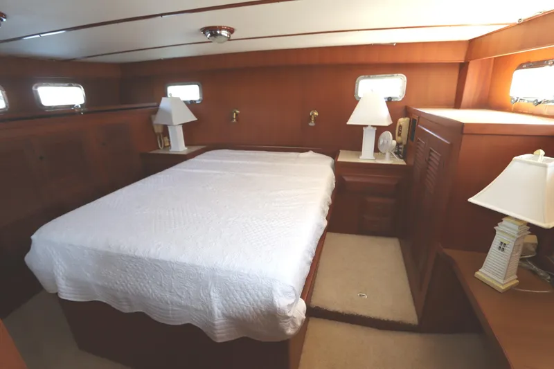 Slide: The Image of DeFever 44 Trawler 1985 - 71