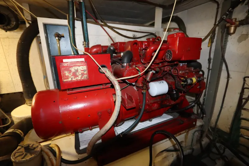 Slide: The Image of DeFever 44 Trawler 1985 - 81