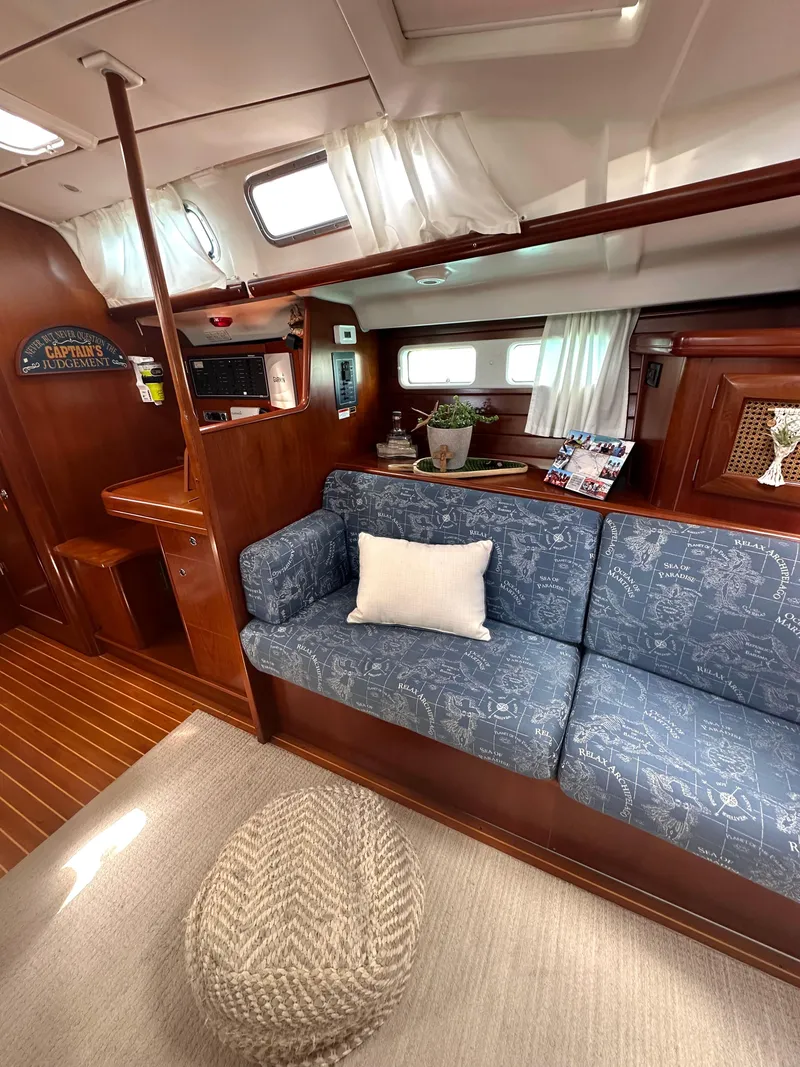 Slide: The Image of Beneteau 473 2005 - 12