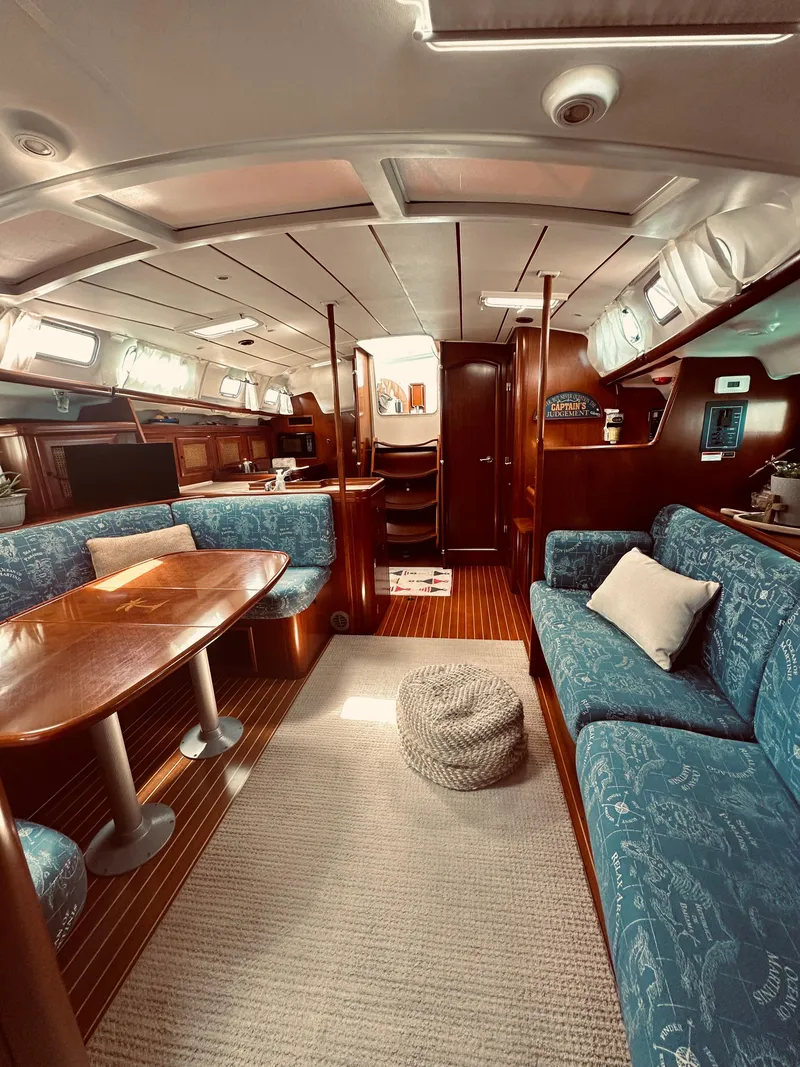 Slide: The Image of Beneteau 473 2005 - 13