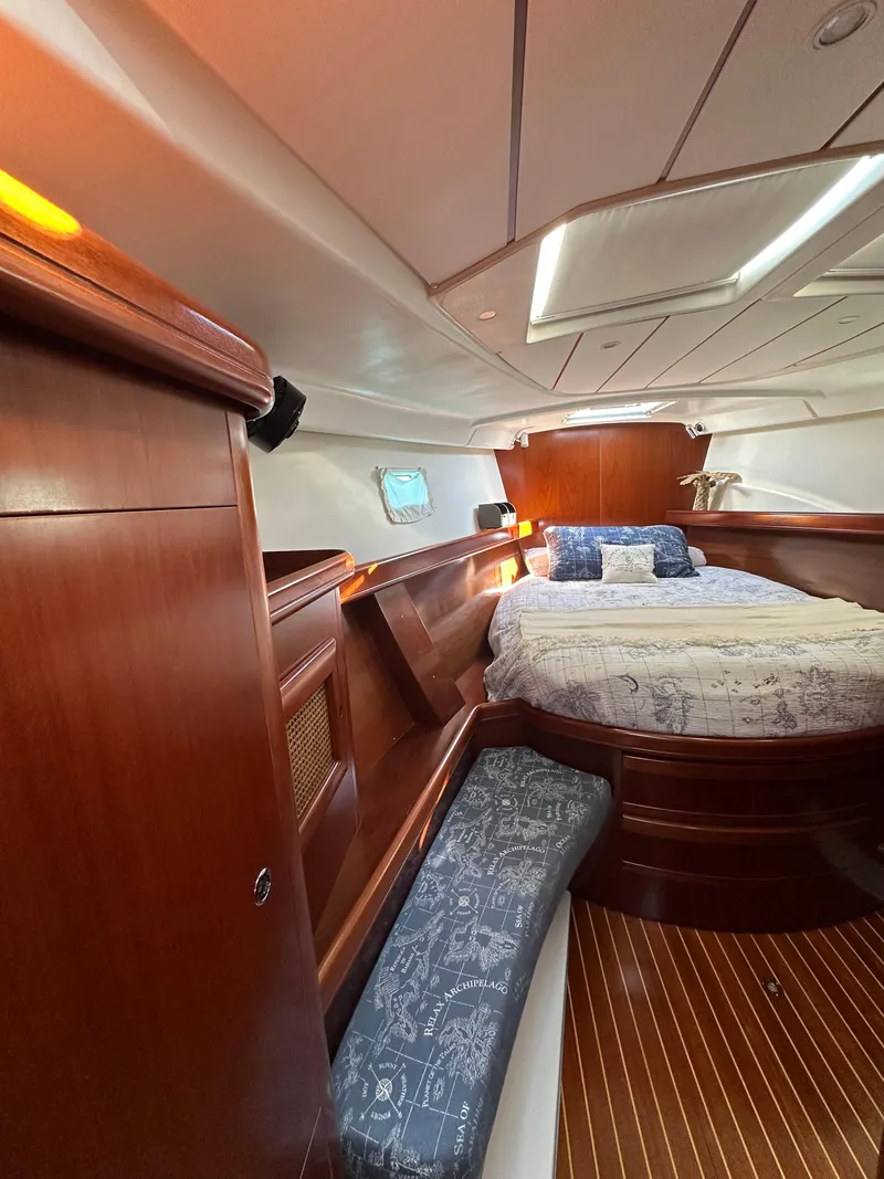 Slide: The Image of Vberth - 21