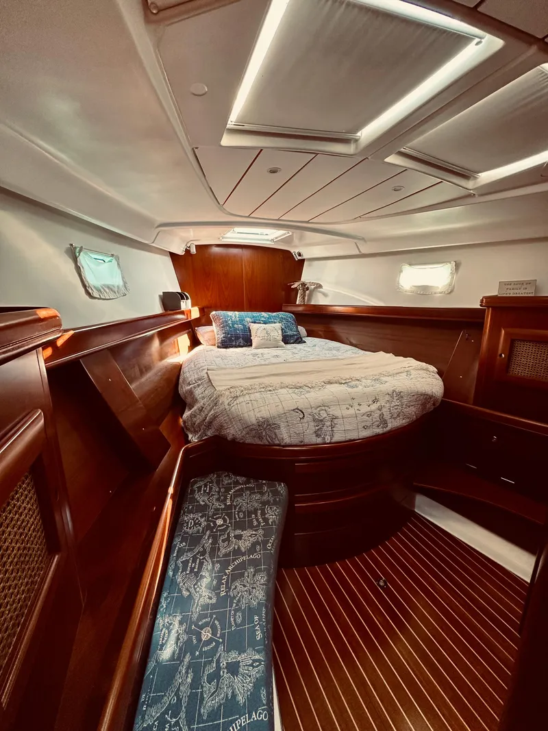 Slide: The Image of Vberth - 22