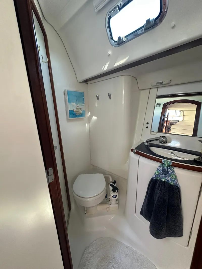 Slide: The Image of Aft Cabin head - 28