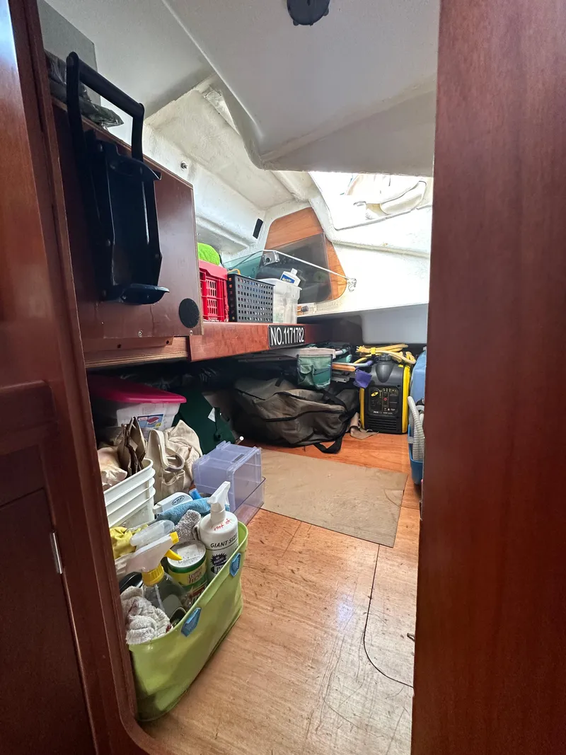 Slide: The Image of Storage Room - 31