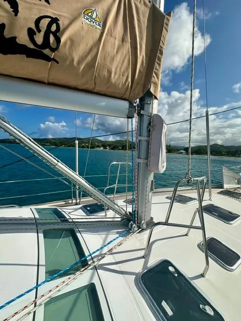 Slide: The Image of Beneteau 473 2005 - 41