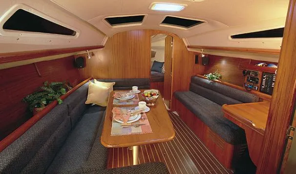 Slide: The Image of Manufacturer Provided Image: Saloon - 10