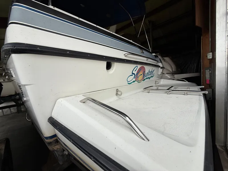Slide: The Image of 1988 Formula 29 PC boat, rear view with logo and swim platform. - 42