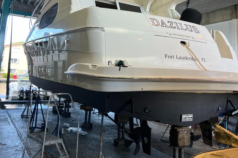 Slide: The Image of Silverton 410 Sport Bridge 2001 - 100