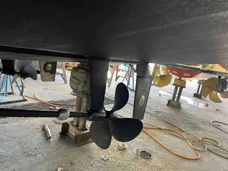 Slide: The Image of Silverton 410 Sport Bridge 2001 - 102