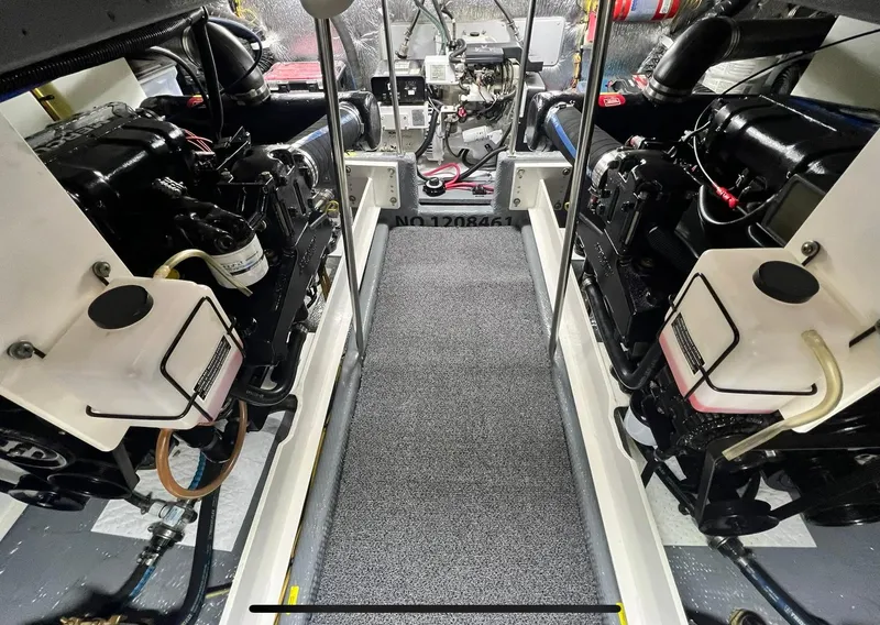 Slide: The Image of Silverton 410 Sport Bridge 2001 - 61