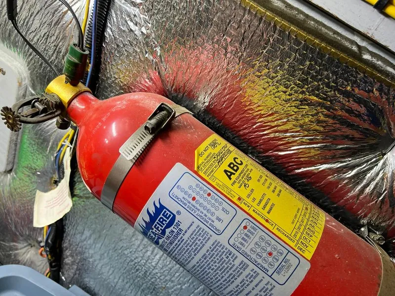 Slide: The Image of Silverton 410 Sport Bridge 2001 - 74