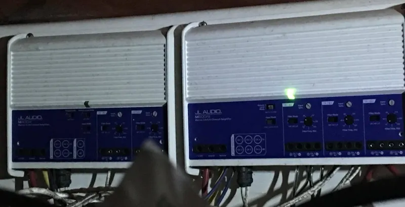 Slide: The Image of Silverton 410 Sport Bridge 2001 - 96