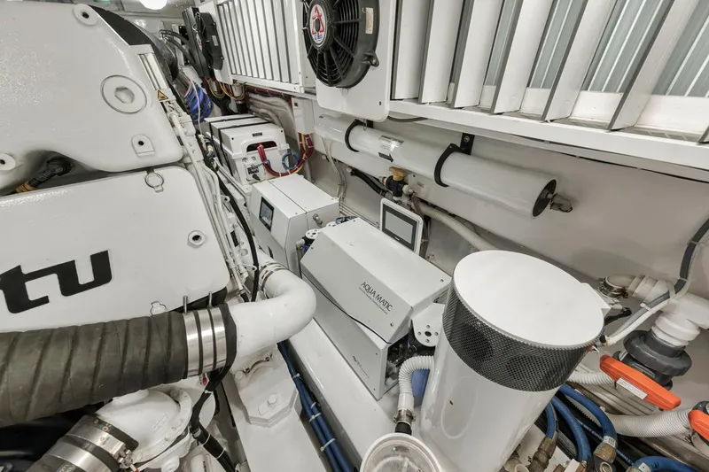 Slide: The Image of Viking 68 Convertible 2019 - 68