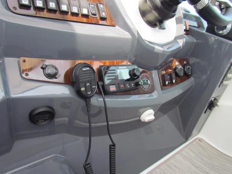 Slide: The Image of Cruisers Yachts 35 Express 2020 - 65