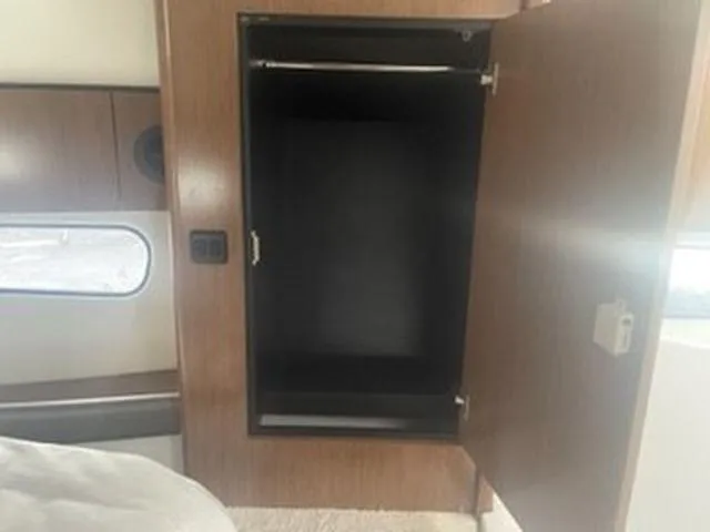 Slide: The Image of Cruisers Yachts 35 Express 2020 - 90