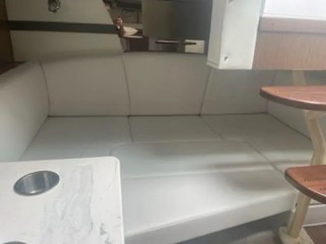 Slide: The Image of Cruisers Yachts 35 Express 2020 - 94