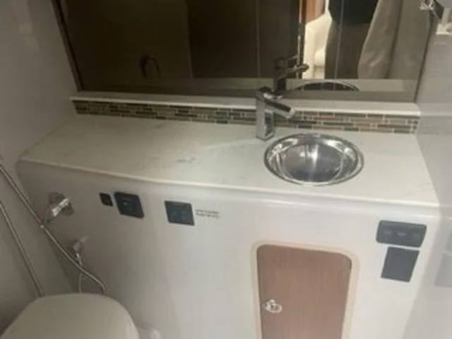 Slide: The Image of Cruisers Yachts 35 Express 2020 - 95