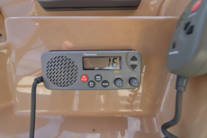 Slide: The Image of Radio on Carver 346 Motor Yacht, 2002 model. - 8