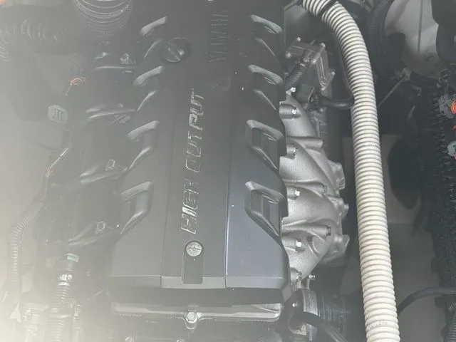 Slide: The Image of Yamaha 242 Limited S E-Series 2018 - 23