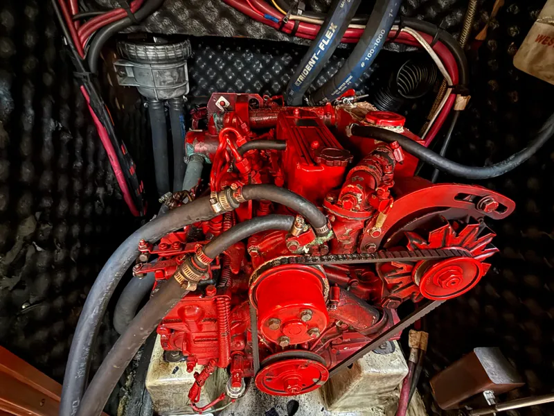 Slide: The Image of Beneteau 331 2002 - 30