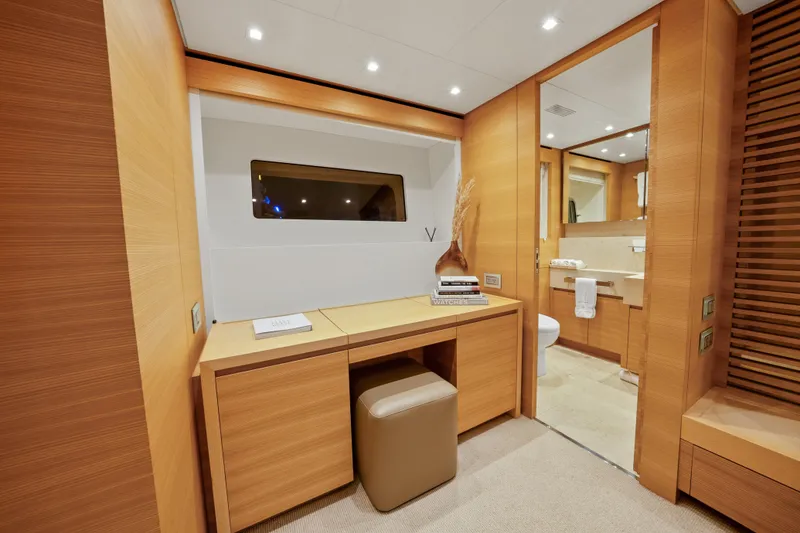 Slide: The Image of Sanlorenzo SD92 2012 - 116