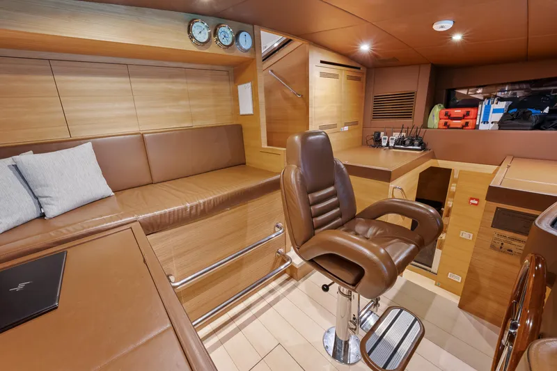 Slide: The Image of Sanlorenzo SD92 2012 - 125