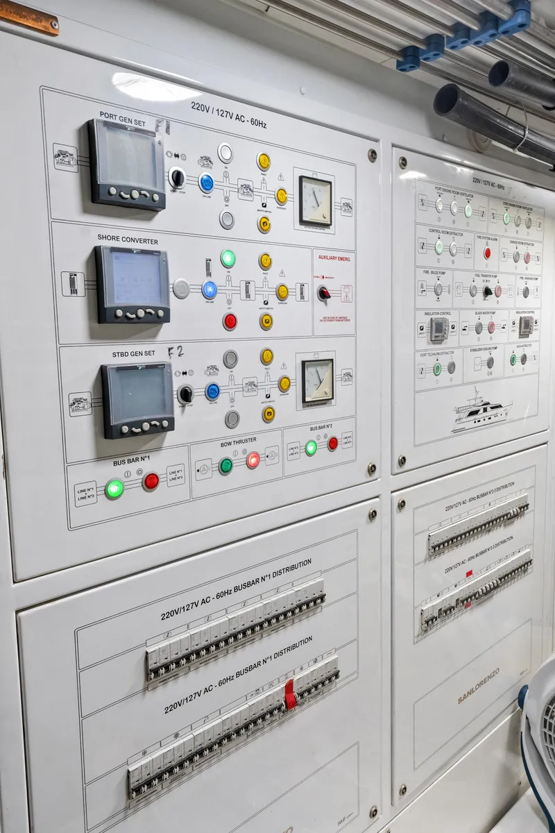 Slide: The Image of Sanlorenzo SD92 2012 - 138