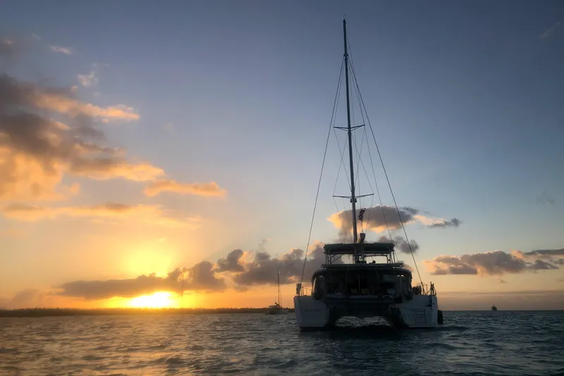 Slide: The Image of Lagoon 450 F 2016 - 113