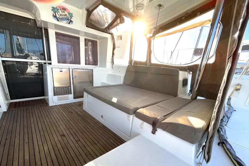 Slide: The Image of Lagoon 450 F 2016 - 57